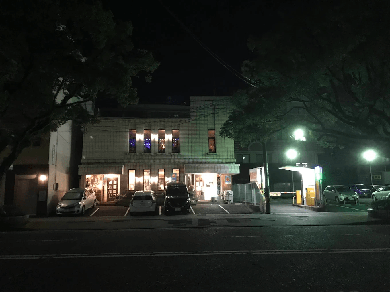 夜の詩季の外観
